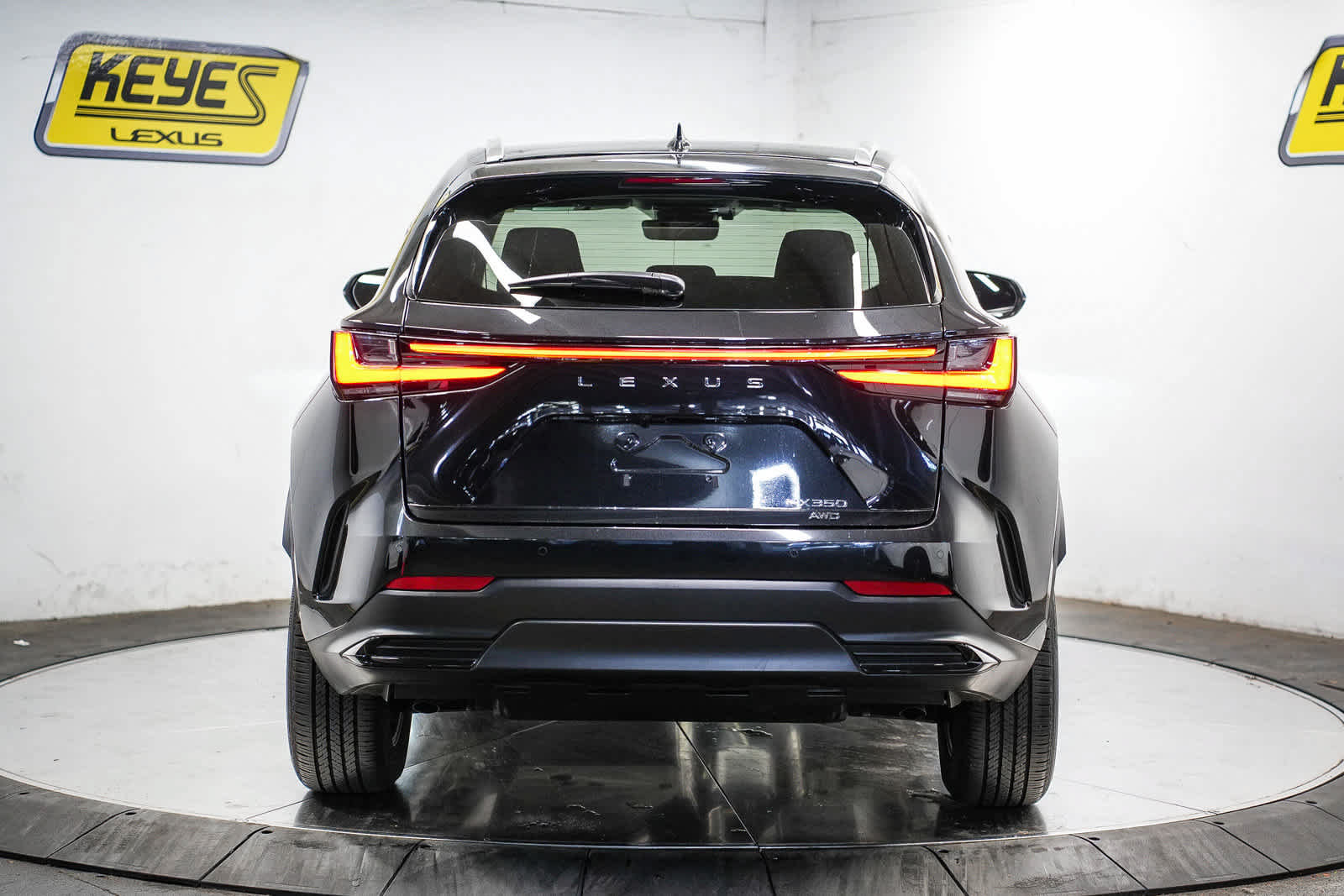 Used 2026 Lexus NX 350 AWD w/ Cold Area Package image 3