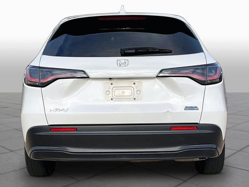 Used 2023 Honda HR-V LX image 6