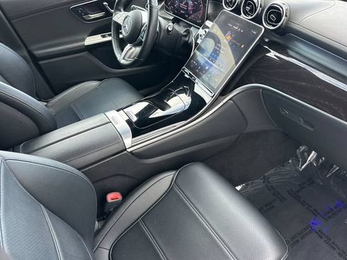 Used 2024 Mercedes-Benz GLC 300 image 18