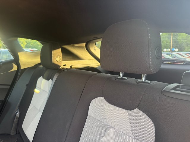 Used 2024 Chevrolet Trax RS w/ Driver Confidence Package FWD image 27