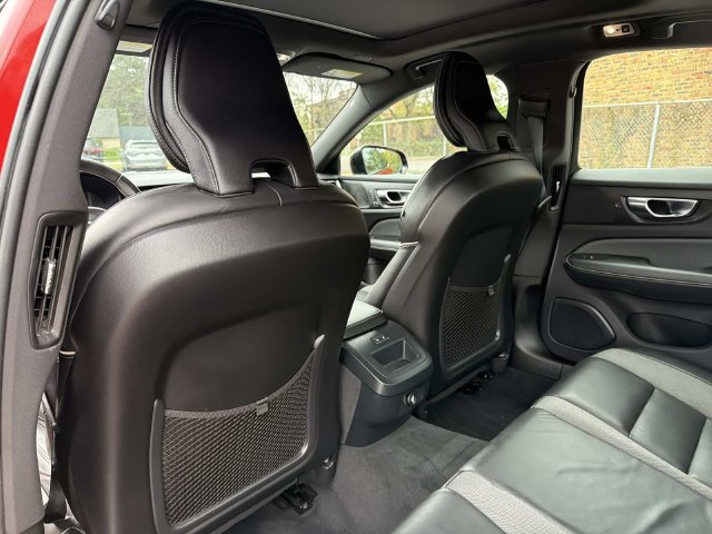 Used 2019 Volvo S60 T6 R-Design AWD/4WD image 24