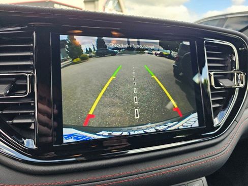 Used 2023 Dodge Durango GT image 34