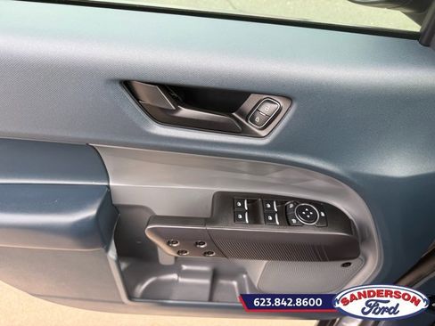 Certified 2024 Ford Maverick Lariat w/ Black Appearance Package image 11