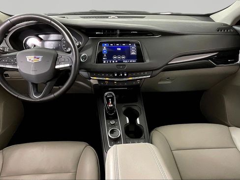 Used 2023 Cadillac XT4 Premium Luxury w/ Driver Assist Package image 7