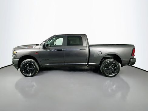 New 2026 RAM 3500 Big Horn AWD/4WD image 4