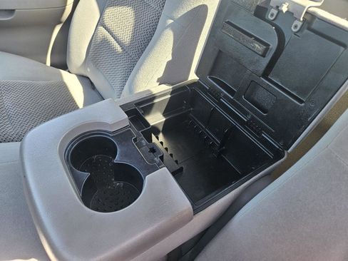 Used 2004 Ford F150 2WD Regular Cab Heritage image 10