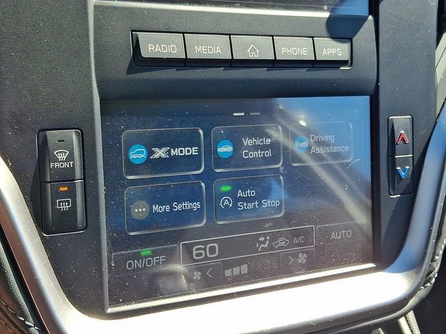 Certified 2025 Subaru Outback AWD/4WD image 15