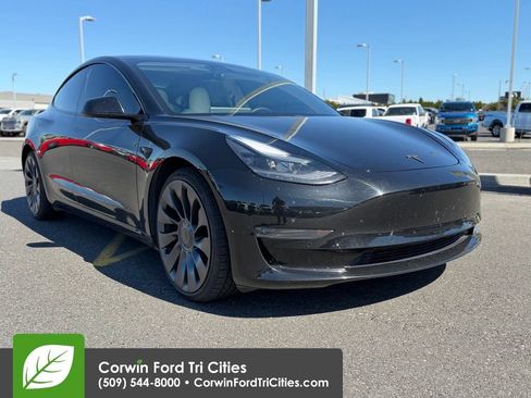Used 2021 Tesla Model 3 Performance AWD/4WD image 3