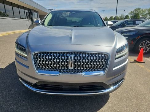 Used 2023 Lincoln Nautilus Reserve AWD/4WD image 2
