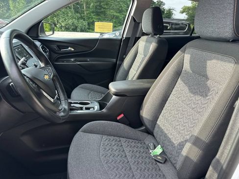 Used 2023 Chevrolet Equinox LT AWD/4WD image 36