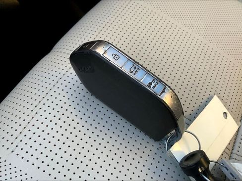 Used 2023 Kia Telluride SX FWD image 12