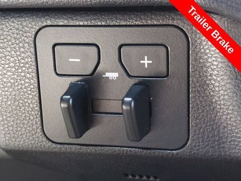 Used 2025 Toyota Tundra SR5 AWD/4WD image 16