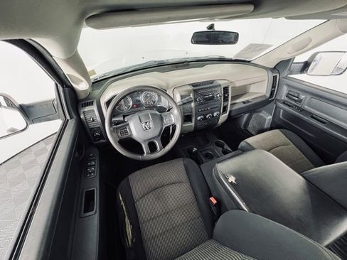 Used 2012 RAM 3500 ST w/ Chrome Appearance Group image 10