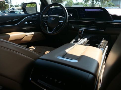 Used 2022 Cadillac Escalade Sport w/ Touring Package AWD/4WD image 25