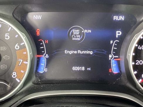 Used 2018 Jeep Compass Latitude w/ Popular Equipment Group AWD/4WD image 19