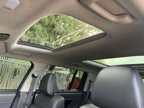 Used 2025 Hyundai Santa Fe Limited FWD image 14