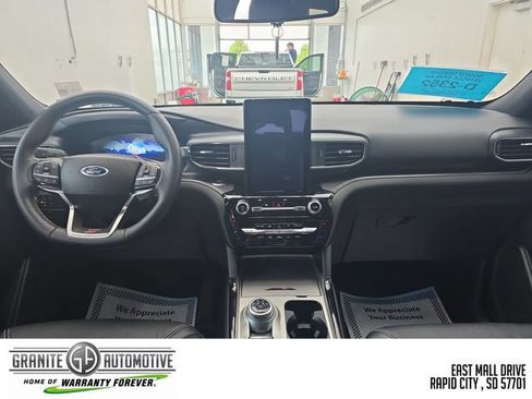 Used 2023 Ford Explorer ST w/ Equipment Group 401A AWD/4WD image 13