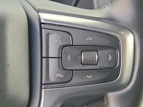 Used 2024 Chevrolet Suburban Premier AWD/4WD image 9