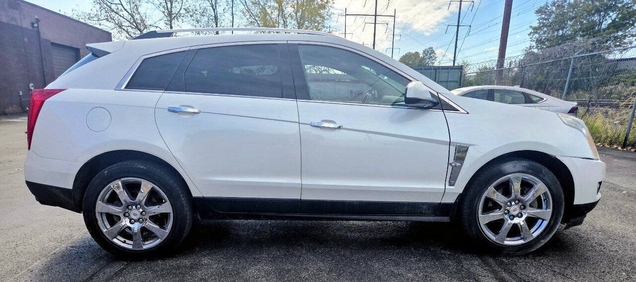 Used 2012 Cadillac SRX Premium AWD/4WD image 4