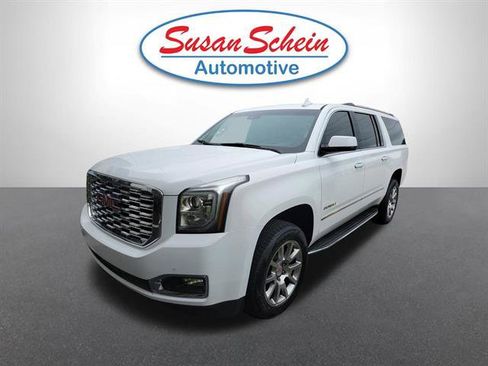 Used 2020 GMC Yukon XL Denali RWD image 1