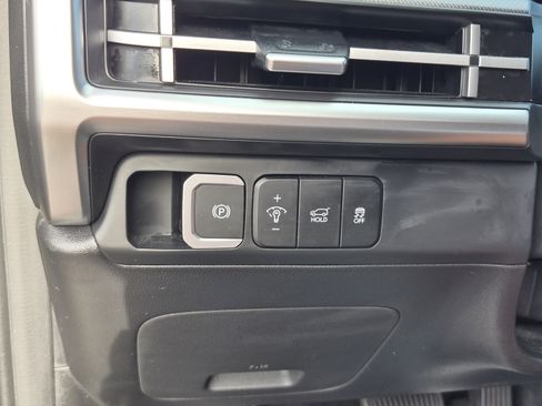 Used 2024 Hyundai Santa Fe SEL FWD image 30