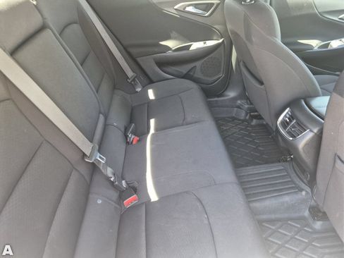 Used 2022 Chevrolet Malibu LT FWD image 14