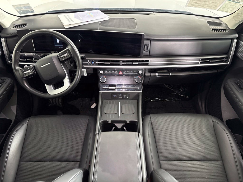 Used 2025 Hyundai Santa Fe SEL FWD image 14