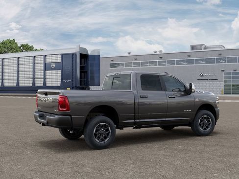 New 2025 RAM 3500 Laramie AWD/4WD image 5