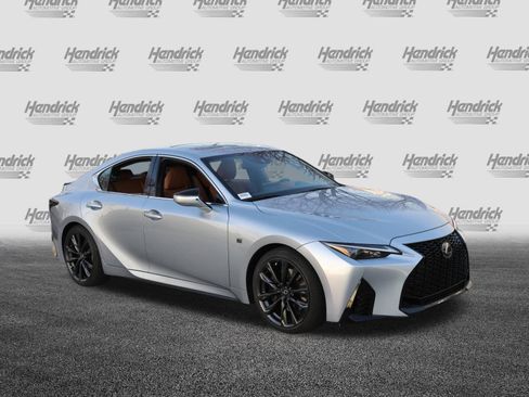 Certified 2025 Lexus IS 350 F Sport image 2