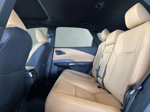 Used 2023 Lexus RX 350 Premium w/ Accessory Package (Z1) image 23