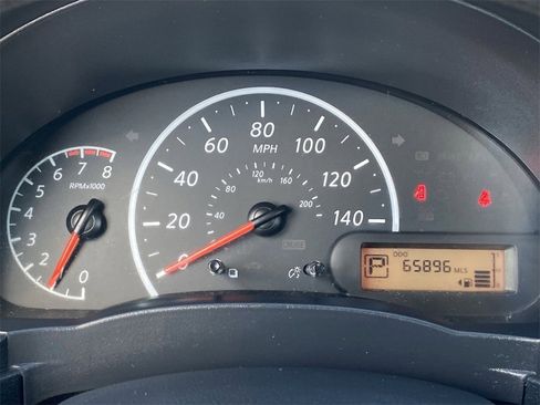 Used 2018 Nissan Versa S Plus image 32