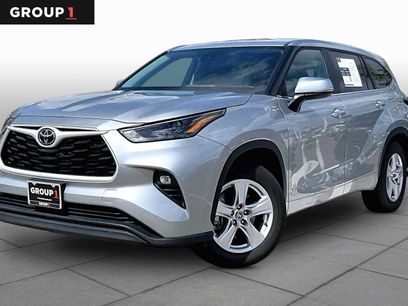 Used 2025 Toyota Highlander XLE