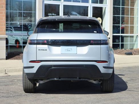 Used 2026 Land Rover Range Rover Evoque S image 5