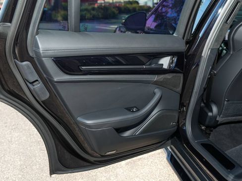 Certified 2026 Porsche Panamera GTS AWD/4WD image 22