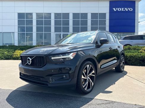 Used 2022 Volvo XC40 T5 R-Design w/ Advanced Package AWD/4WD image 41