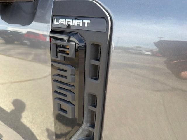 Used 2025 Ford F350 Lariat w/ Lariat Ultimate Package AWD/4WD image 5