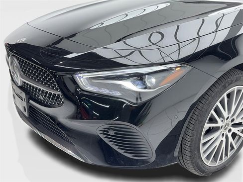 Used 2025 Mercedes-Benz CLA 250 image 5