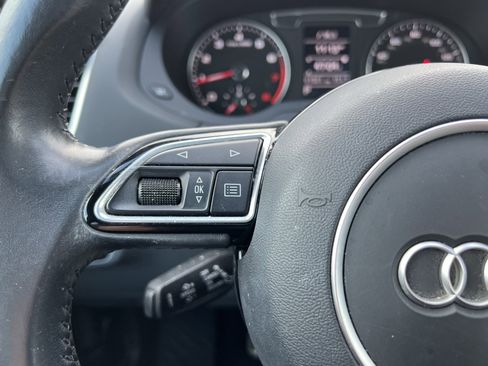 Used 2018 Audi Q3 2.0T Premium w/ Convenience Package image 19