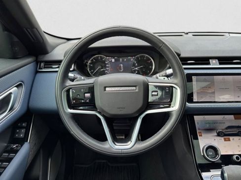 Certified 2022 Land Rover Range Rover Velar R-Dynamic S image 15