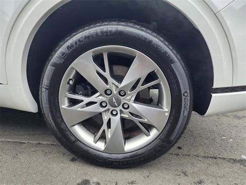 Used 2024 Genesis GV70 3.5T Sport image 11