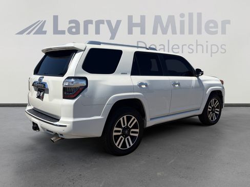 Used 2023 Toyota 4Runner Limited AWD/4WD image 6