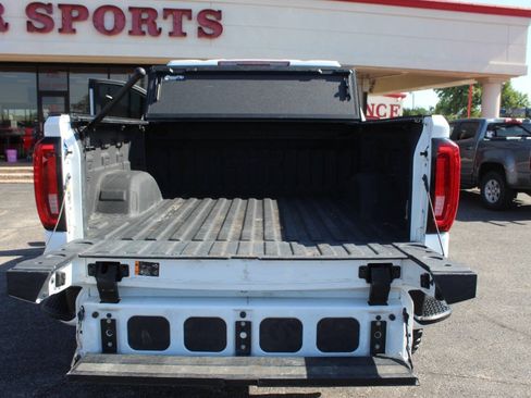 Used 2020 GMC Sierra 1500 AT4 w/ AT4 Premium Package AWD/4WD image 14