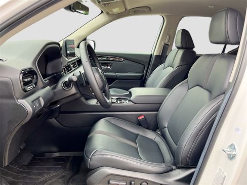 Used 2025 Honda Pilot EX-L image 20