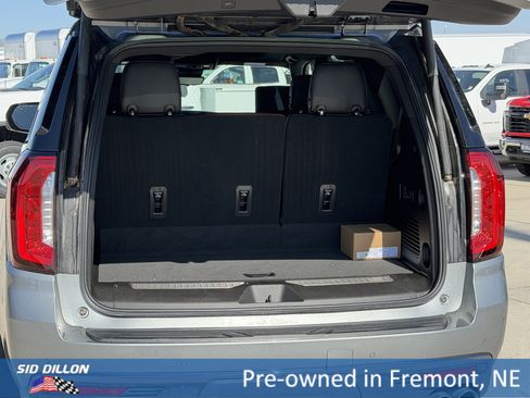 Used 2023 GMC Yukon Denali Ultimate AWD/4WD image 5