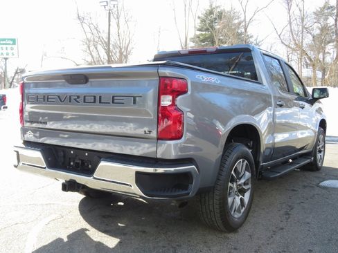 Used 2022 Chevrolet Silverado 1500 LT image 5