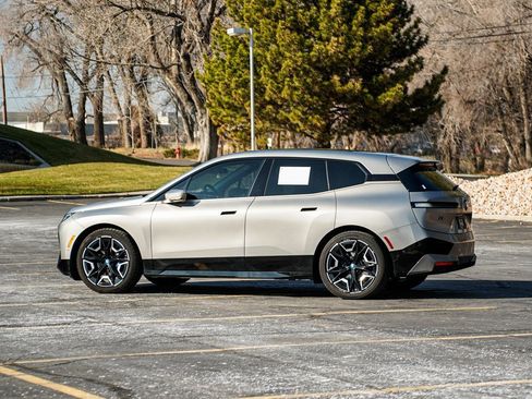 Used 2023 BMW iX M60 w/ Executive Package image 7