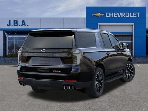 New 2026 Chevrolet Suburban RST w/ RST Capability Package AWD/4WD image 4