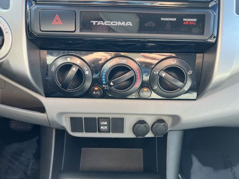 Used 2015 Toyota Tacoma 4x4 Double Cab w/ TRD Sport Package image 19