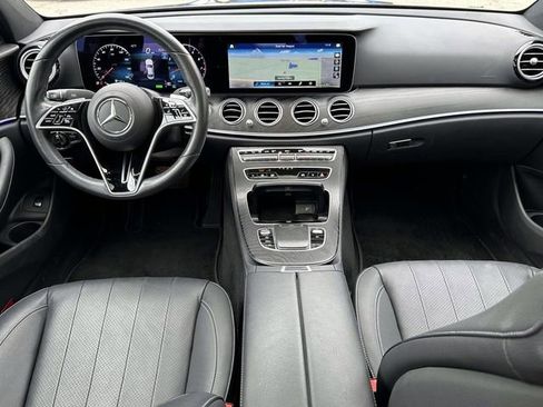 Used 2022 Mercedes-Benz E 450 4MATIC Sedan image 15
