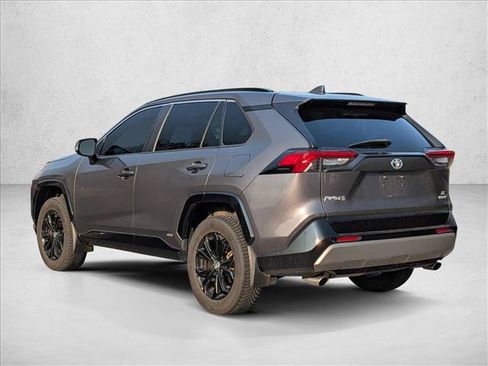 Used 2022 Toyota RAV4 SE w/ Convenience Package AWD/4WD image 7